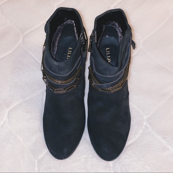 Chained Booties - Picture 1 of 4